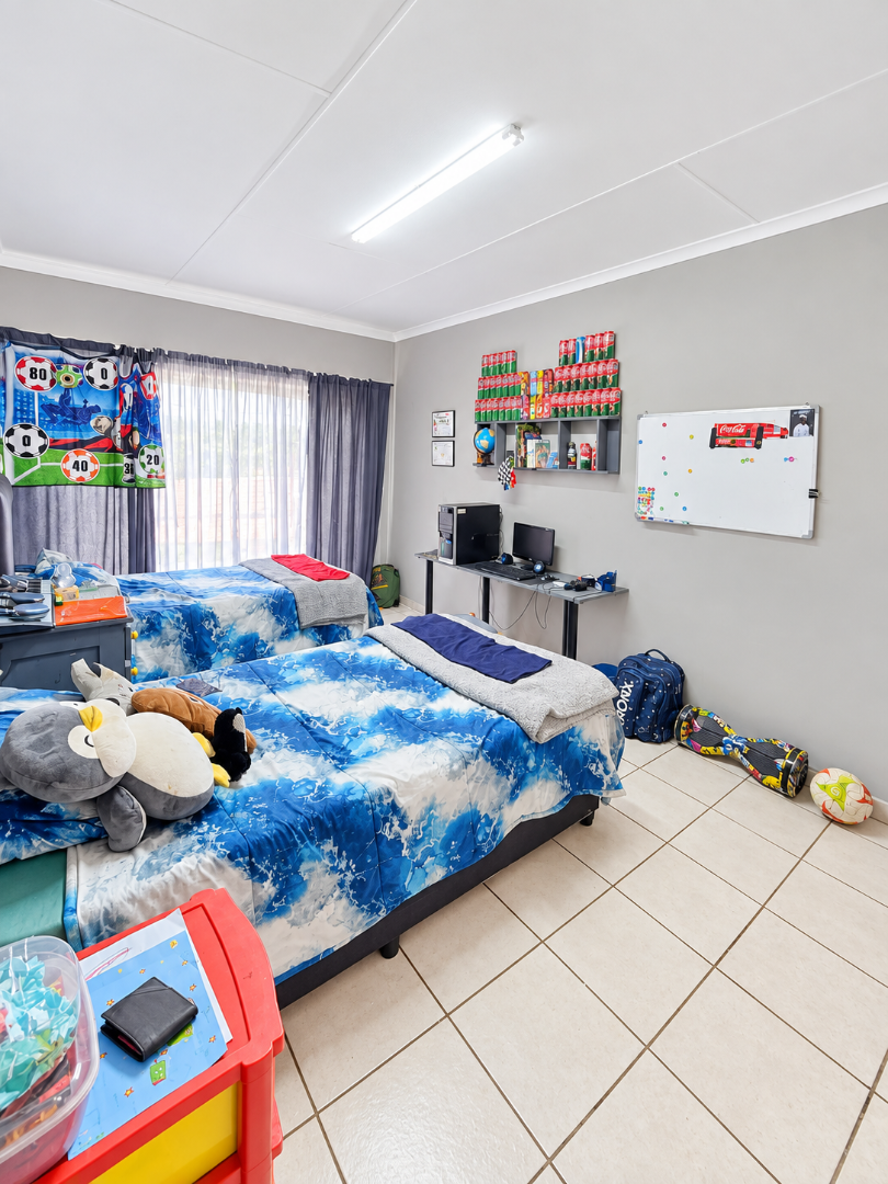 3 Bedroom Property for Sale in Songloed North West